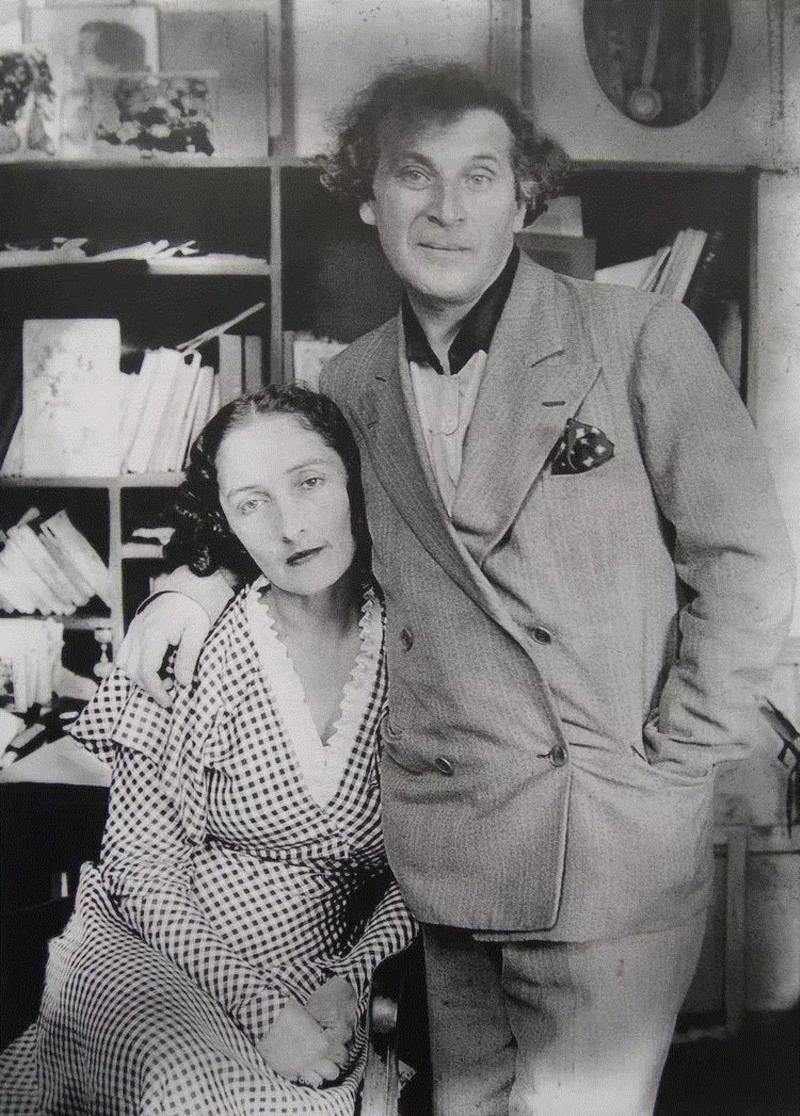 夏加尔｜我的画里，藏着深爱,夏加尔,贝拉,爱情,恋人,画中,生日,蓝色,花朵,故乡,意第绪语