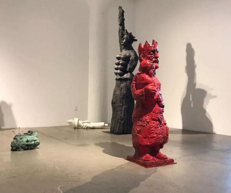 The scene of Zhang’s solo exhibition “Fahrenheit”