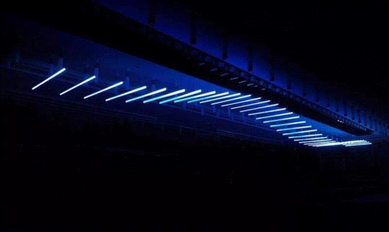 “magpie bridge”(喜鹊桥),灯桥呈波动,交互丨月球运动带来的灵感:月形旋转灯装置,装置,月形,月球,define,moon,喜鹊,月亮,whyixd,灯桥,上方