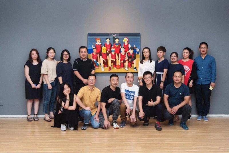 hiart center：奔跑的2018,center,市集,博览会,space,深圳,画册,盛大,十音,闫威,孙莹