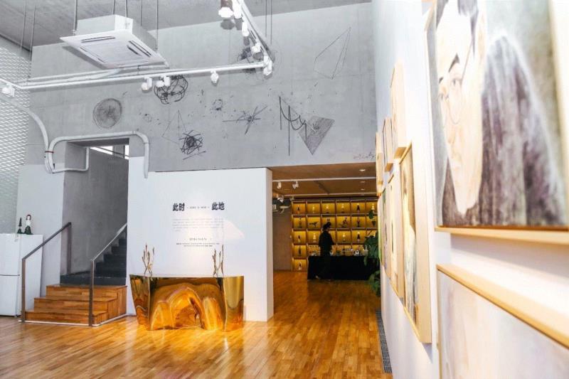 hiart center：奔跑的2018,center,市集,博览会,space,深圳,画册,盛大,十音,闫威,孙莹