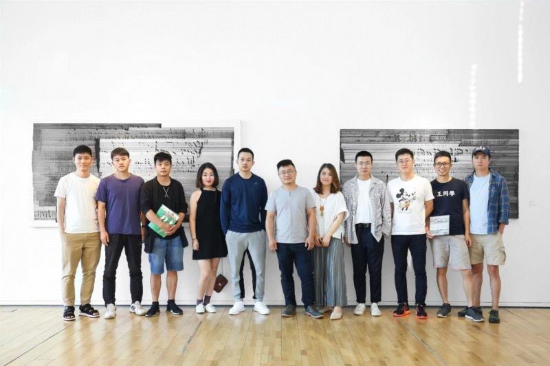 hiart center：奔跑的2018,center,市集,博览会,space,深圳,画册,盛大,十音,闫威,孙莹