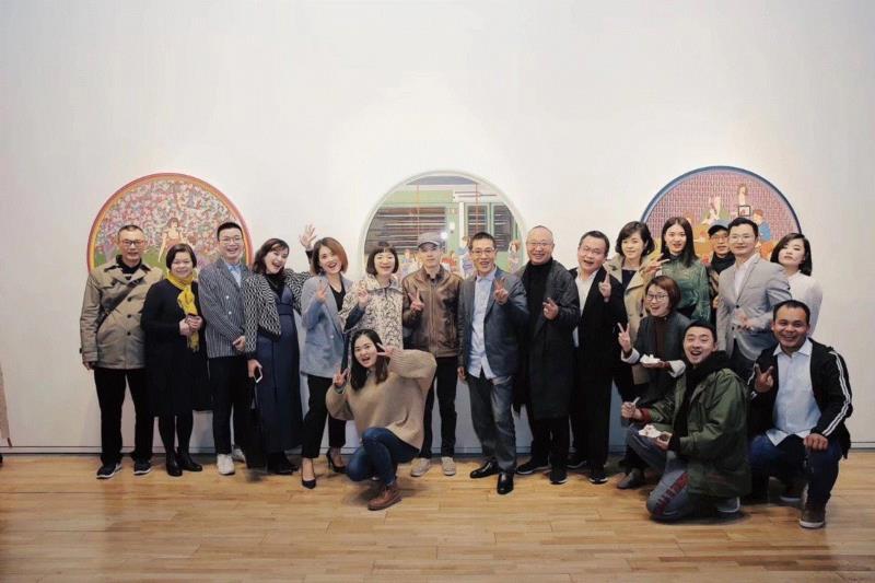 hiart center：奔跑的2018,center,市集,博览会,space,深圳,画册,盛大,十音,闫威,孙莹