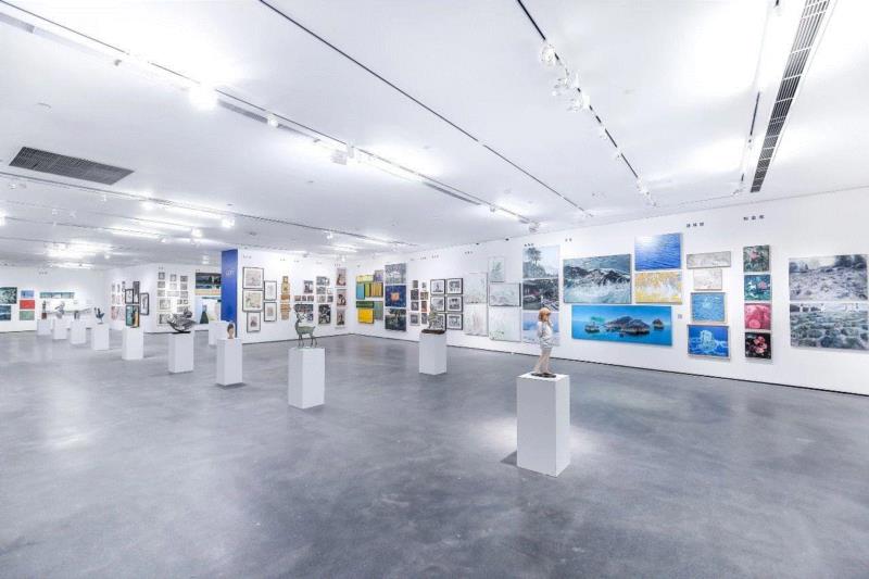 hiart center：奔跑的2018,center,市集,博览会,space,深圳,画册,盛大,十音,闫威,孙莹