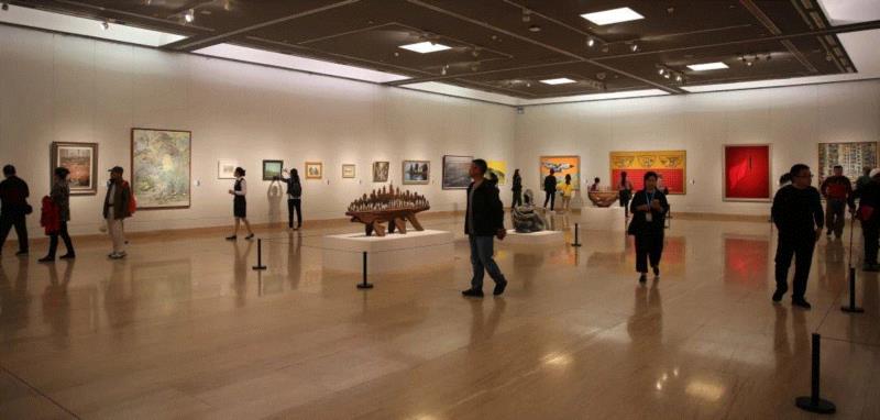 湖北美术馆2019新春致辞,湖北美术馆,新春,雕塑,艺术展,民间,寓言,长江,刘政德,志愿者,版画