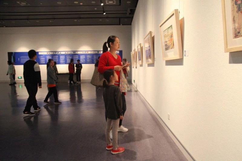 湖北美术馆2019新春致辞,湖北美术馆,新春,雕塑,艺术展,民间,寓言,长江,刘政德,志愿者,版画