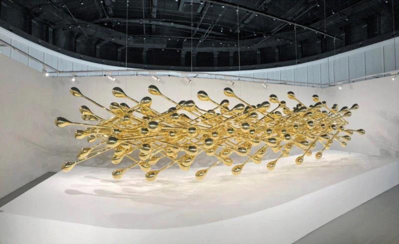 水平花园 Horizonal Garden | Brass | 160 (h)