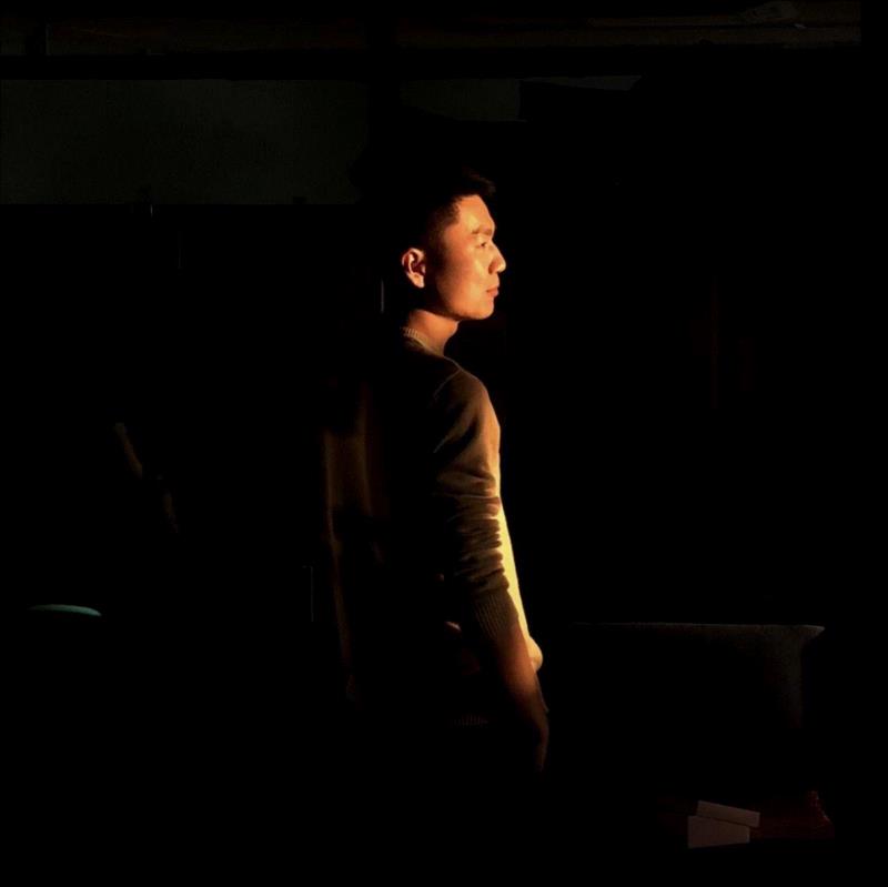 【SC?P｜照片故事】90后摄影师史阳琨的《怀旧之邦》,史阳琨,摄影师,怀旧之邦,村庄,共同体,乌托,景象,现实生活,肖像,物件