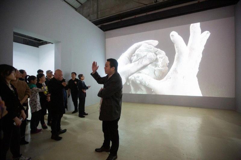 【园区空间】[ OCAT深圳馆 | 开幕回顾 ] “体系”：隋建国 2008-2018,隋建国,深圳馆,策展人,OCAT,雕塑,崔灿灿,展间,双年展,理论,阶段性