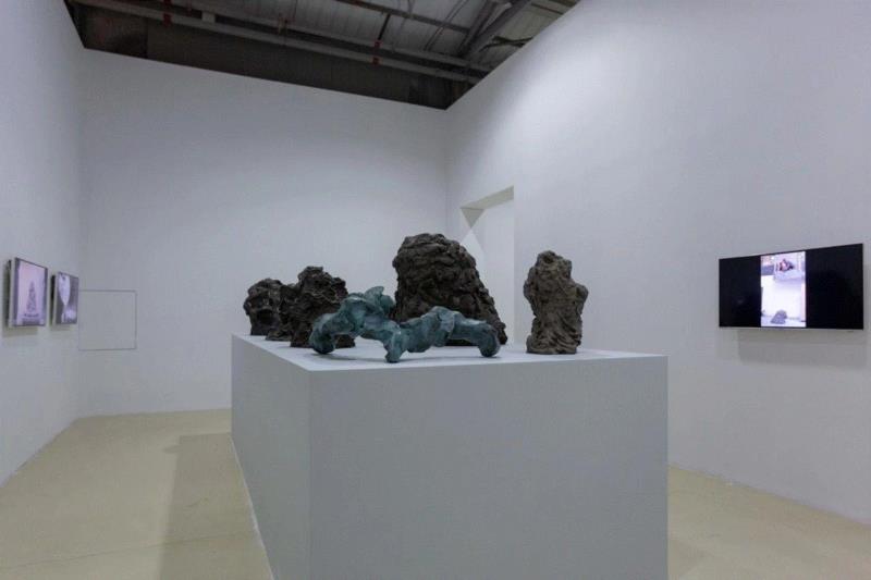 【园区空间】[ OCAT深圳馆 | 开幕回顾 ] “体系”：隋建国 2008-2018,隋建国,深圳馆,策展人,OCAT,雕塑,崔灿灿,展间,双年展,理论,阶段性