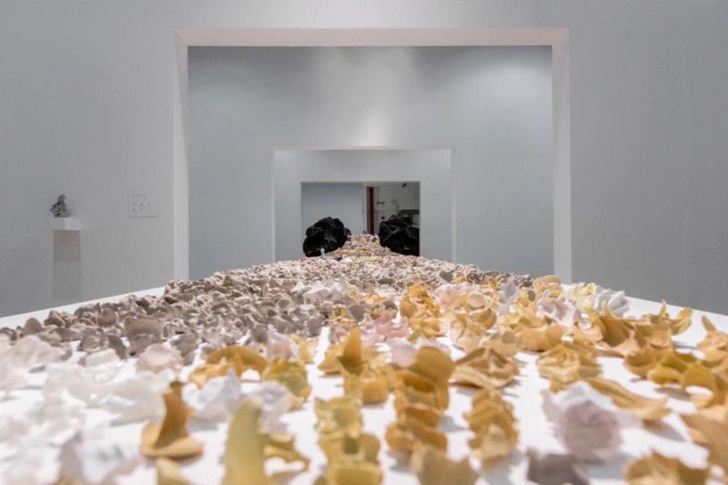 【园区空间】[ OCAT深圳馆 | 开幕回顾 ] “体系”：隋建国 2008-2018,隋建国,深圳馆,策展人,OCAT,雕塑,崔灿灿,展间,双年展,理论,阶段性