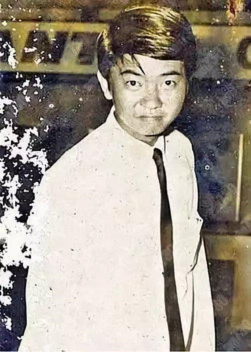 △年轻时的蔡澜,人物 ▎逗乐万千网友的他，靠吃喝玩乐成为活得最明白的中国人,人物,蔡澜,电影,美食,才子,金庸,香港,火腿,豆腐,餐厅