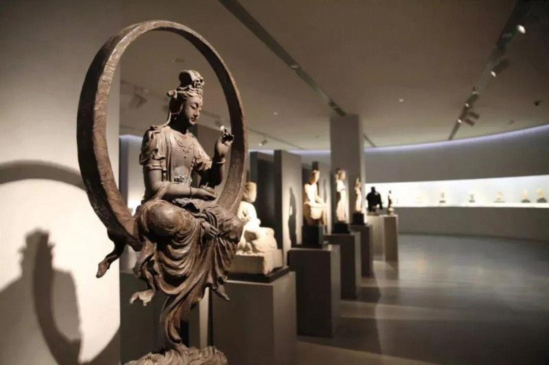 古往今来-李真个展 | 专访艺术家李真,李真,震旦博物馆,雕塑,佛教,佛像,虚空,博物馆,弃物,高古,现场图