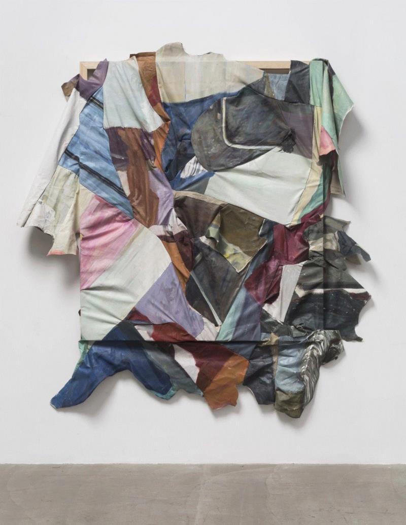 《Contemporary Painting I》,2018,布面油画(收集而来的大量他人油画作品在