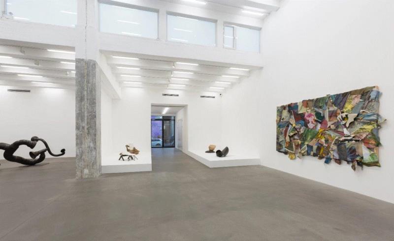 胡庆雁个展“空洞的,多余的”展览现场,麦勒画廊北京,2018,墨虎恺:“加拉泰亚困境,抑或弗兰肯斯坦博士和皮格马利翁先生的奇案”|胡庆雁个展“空洞的,多余的”将持续开放至12月30日,皮格马利翁,加拉泰亚,墨虎恺,弗兰肯斯坦博士,奇案,|胡庆雁个展,油画,麦勒画廊,胡庆雁,怪物