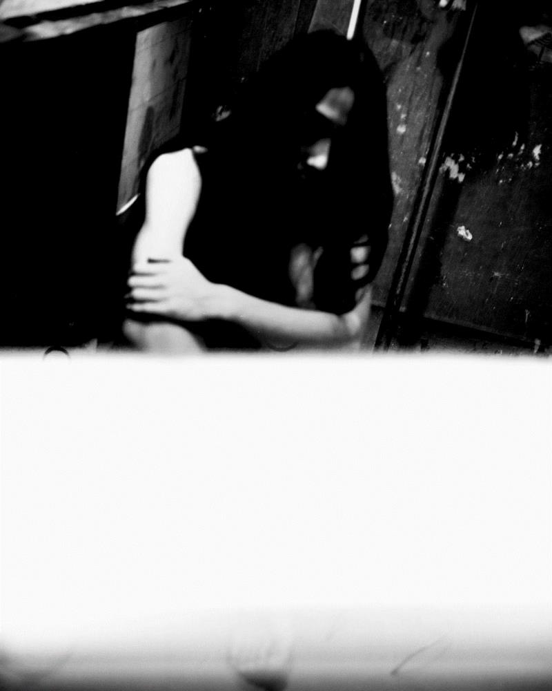 选自《情人》系列,冬至活动：诗·歌·影·舞｜小唯和朋友们的聚会,小唯,朋友们,情人,诗会,音乐,诗人,诗歌,舞蹈,情诗,李俊