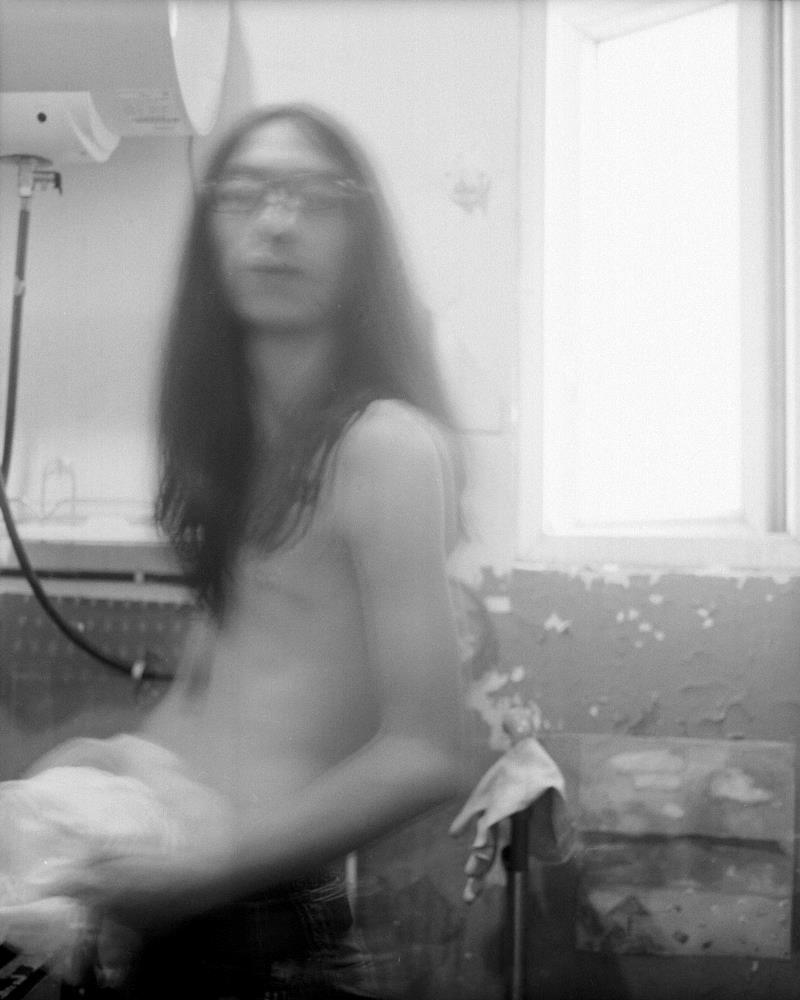 选自《情人》系列,冬至活动：诗·歌·影·舞｜小唯和朋友们的聚会,小唯,朋友们,情人,诗会,音乐,诗人,诗歌,舞蹈,情诗,李俊