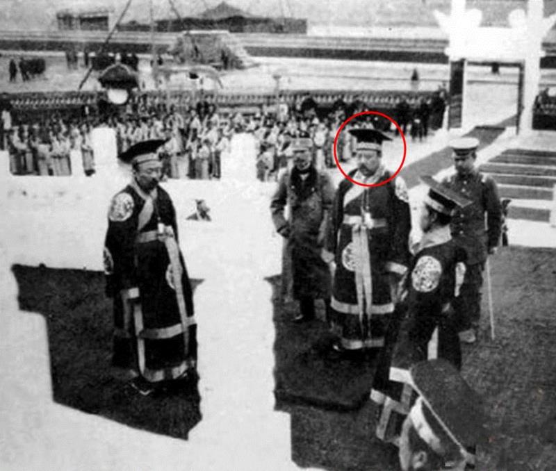 天子的十二章纹是什么？,十二章纹,天子,帝王,星辰,宗彝,袁世凯,皇帝,图案,纹饰,华虫