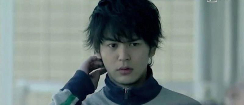 豆瓣9.2分，日本大脑洞神剧，碾压《黑镜》！,豆瓣,日本,神剧,黑镜,飞机,美女,罐头,青年,小哥,医生