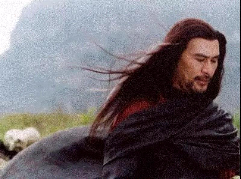 ▲《仙剑奇侠传》中饰演拜月教主,徐锦江：一个彻底颠覆我印象的男人,徐锦江,演员,雷神,娱乐圈,绘画,女孩,电影,鳌拜,香港,儿子