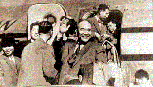 随机去美国的王晓籁,敬华秋拍丨这个上海滩大佬 杜月笙都忌惮三分,杜月笙,大佬,敬华秋拍丨,上海滩,王晓籁,虞洽卿,会长,理事长,青帮,敬华