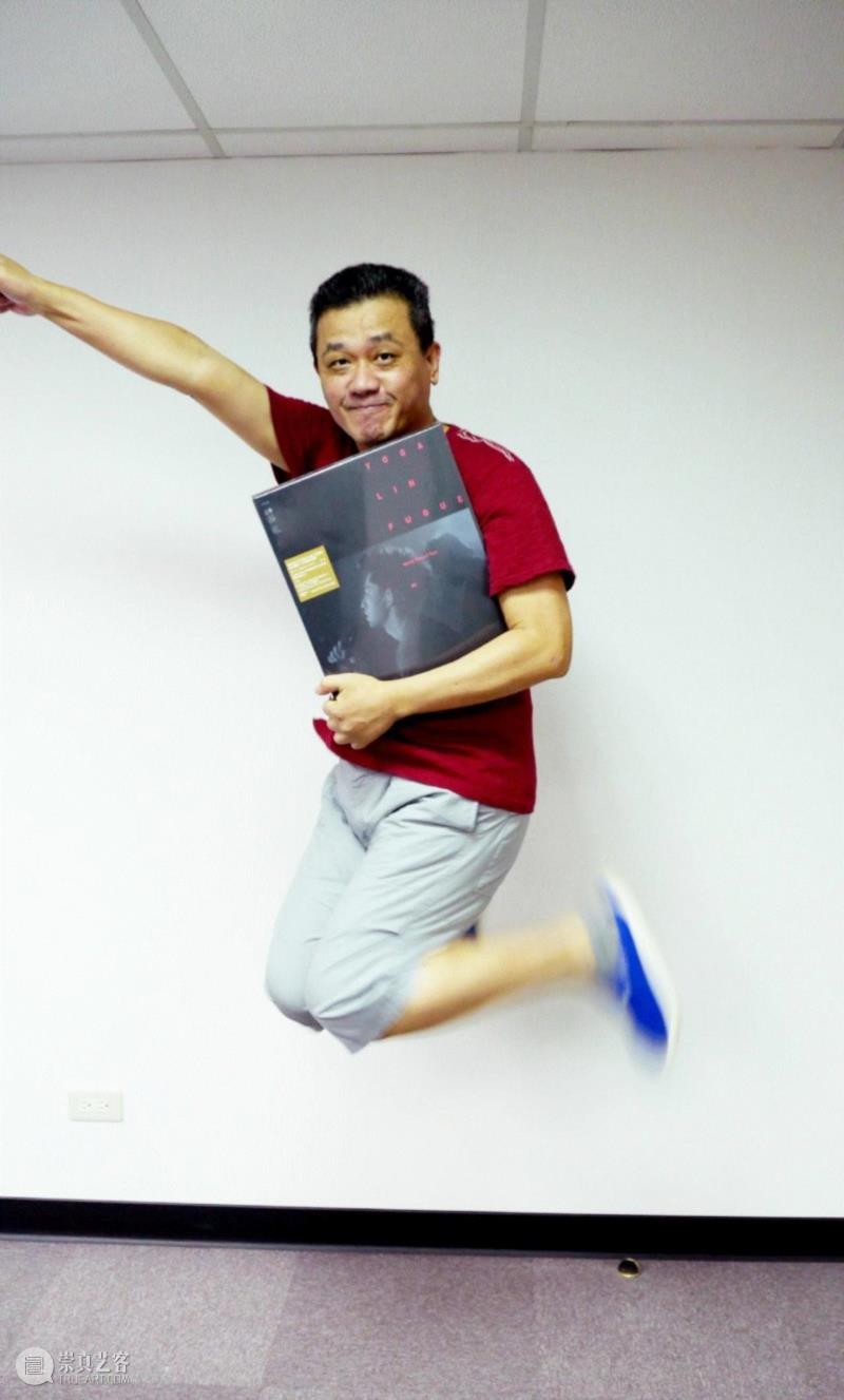 ▲施人诚在微博中晒出的照片,他为刘若英创作《后来》，是S.H.E的御用作词，也是华语乐坛的金字招牌,刘若英,华语,乐坛,金字招牌,施人诚,林宥嘉,歌手,音乐,田馥甄,演唱会