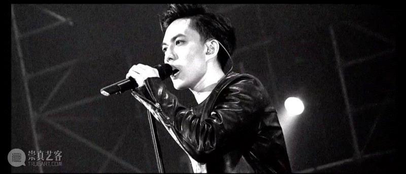 他为刘若英创作《后来》，是S.H.E的御用作词，也是华语乐坛的金字招牌,刘若英,华语,乐坛,金字招牌,施人诚,林宥嘉,歌手,音乐,田馥甄,演唱会