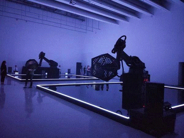 希腊神话中的科技探索——“Telestron”机器人的沉浸空间,机器人,希腊,Telestron,神话,科技,光影,光线,机械,休斯敦,德克萨斯