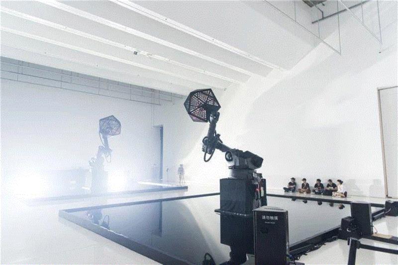 希腊神话中的科技探索——“Telestron”机器人的沉浸空间,机器人,希腊,Telestron,神话,科技,光影,光线,机械,休斯敦,德克萨斯