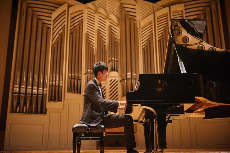 开票 | 「利兹大赛新科冠军」陆逸轩钢琴独奏音乐会,陆逸轩,钢琴,冠军,音乐会,利兹,新科,利兹国际钢琴比赛,肖邦,英国,上海大剧院