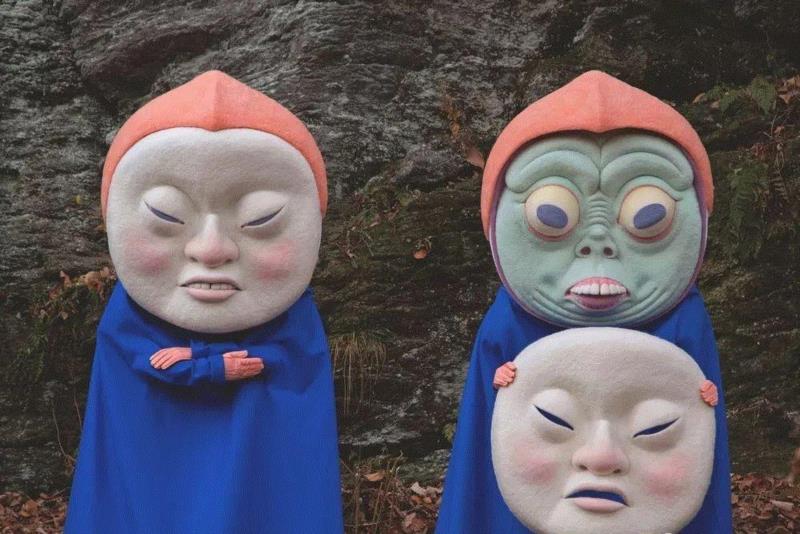 Paolo设计出的隐藏双层面具也让人感到眼前一亮。,工艺丨最爱薅羊毛的艺术家,工艺,薅羊毛,Paolo,木雕,Toro,毛毡,保罗,德尔,托罗,美国宾夕法尼亚州