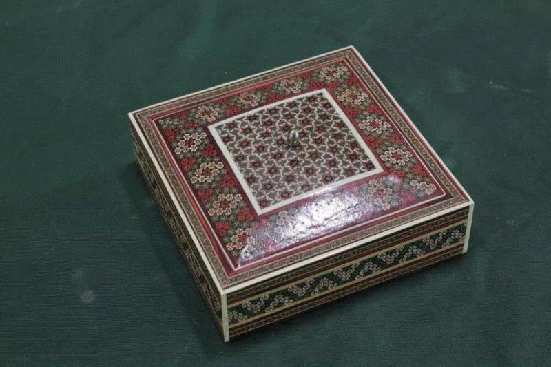 【中拍国际-艺典中国】珠宝钟表与西洋装饰艺术专场周末开拍,珠宝,西洋,钟表,艺典,拍品,水晶,银器,工艺,纯银,比利时