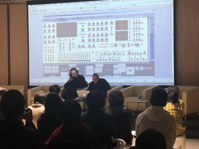 讲座现场,【时代?公教】旋构塔|全息书写：2018 国际跨媒体艺术节，有的不仅仅是展览,旋构塔,全息,艺术节,公教,中国美术学院,姚大钧,Devine,美术馆,王旖旎,北京时代美术馆