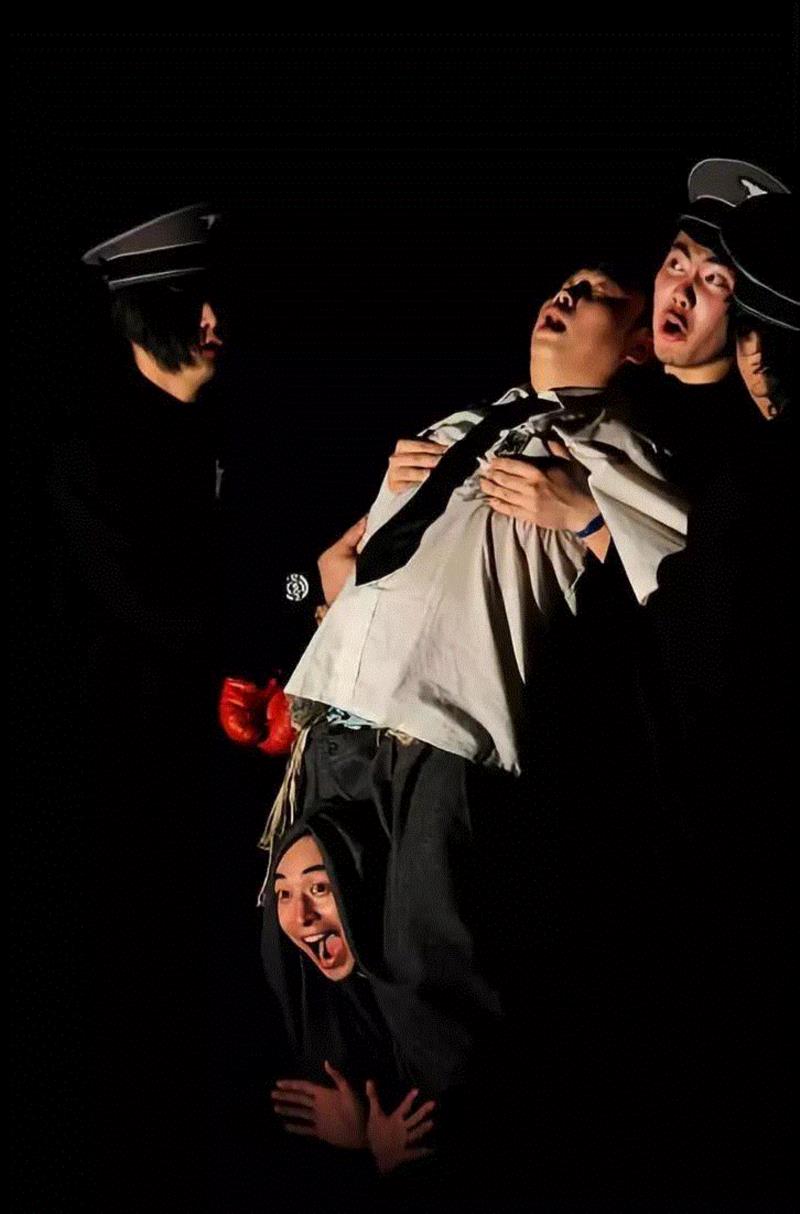 元首大人，卓别林来了！,卓别林,元首,希特勒,演员,一个人,舞台,中间,小丑,豆瓣,工具