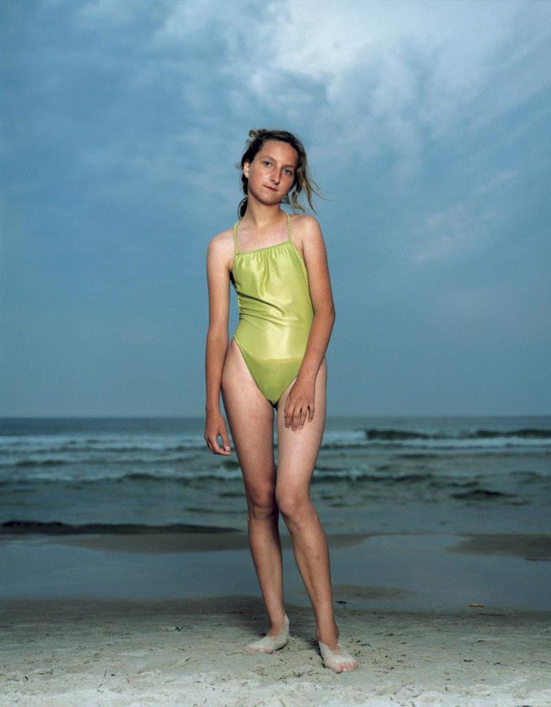 【SC?P|摄影对话】青春的原貌:肖像摄影师 Rineke Dijkstra,Rineke,肖像,摄影师,原貌,莱涅克,迪克斯特拉,海滩,英国,动作,波兰