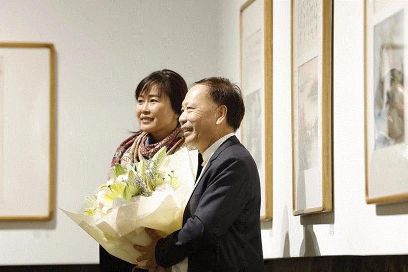 嘉宾与章金生先生,［故土·乡愁］章金生作品展在艺术粮仓隆重开幕 | 亚洲艺术·现场,章金生,粮仓,故土,乡愁,亚洲,女士,杨力舟,富春山居图,October,中国美术馆