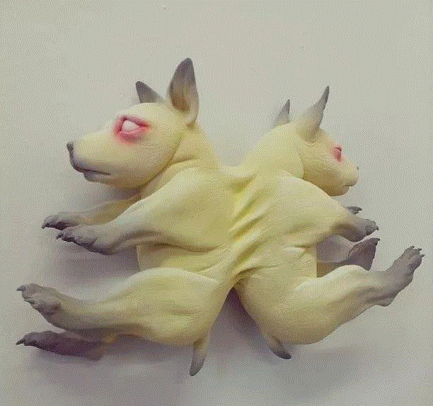 雕塑丨诡异的小动物，可爱和恐怖的结合体,雕塑,结合体,Erika,Sanada,电影,东京,早期,插画,日本,气氛