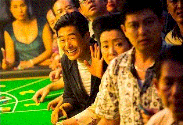 电影《无双》再现“小马哥”：江湖人未远，英雄真本色,电影,小马哥,英雄,无双,江湖人,本色,周润发,发哥,剧照,当年