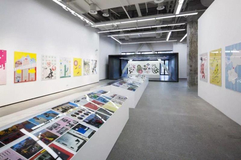 ↑psD“饮&呕吐 仲条正义设计展”现场，2018年。,仅99本，仲条正义首本中文出版物《饮&呕吐》的最后购买机会！,出版物,正义,中文,饮&呕吐,广煜,psD,设计师,老爷爷,PSA,画册