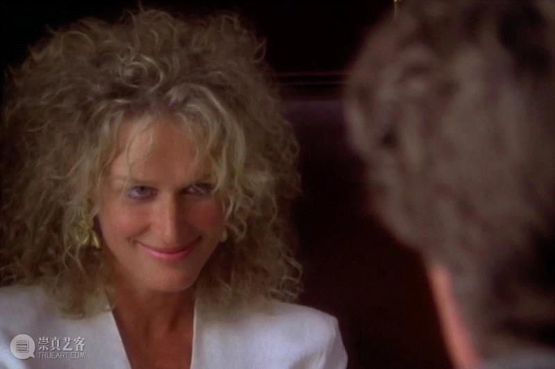 《致命诱惑》剧照。图源:The Verge,电影是怎么污名化精神疾病的?,电影,图源,疯子,疯癫,莱茵,精神病,精神病院,医院,女性,传记片