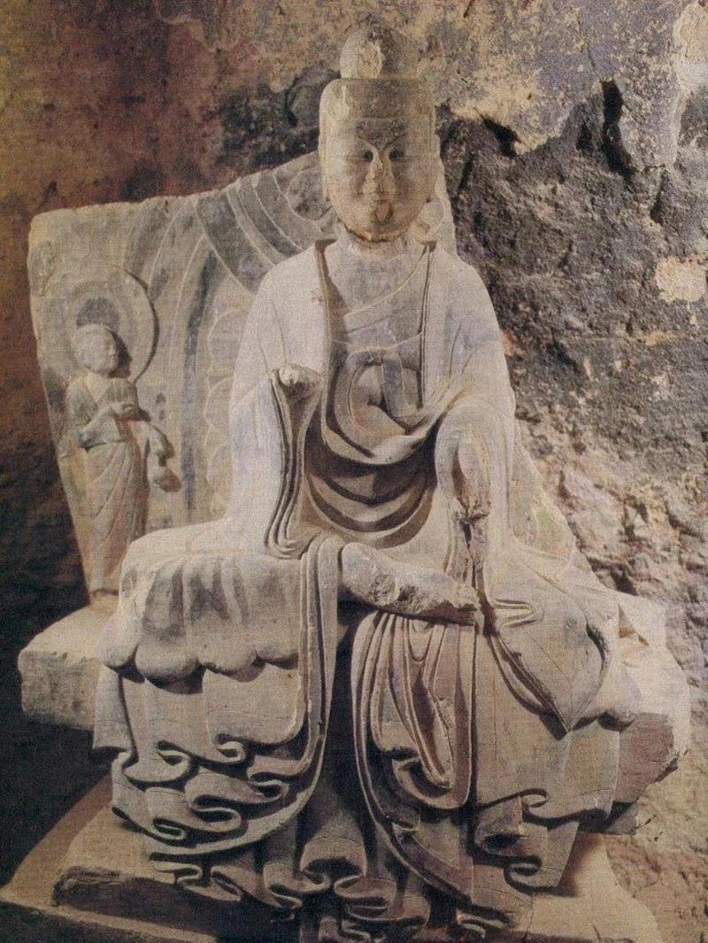 第117號龕正壁佛坐像-北魏,永 遠 的 麥 積 山,麥積山,石窟,藝術,古代,天水,北魏,佛教,中國,先民,造像