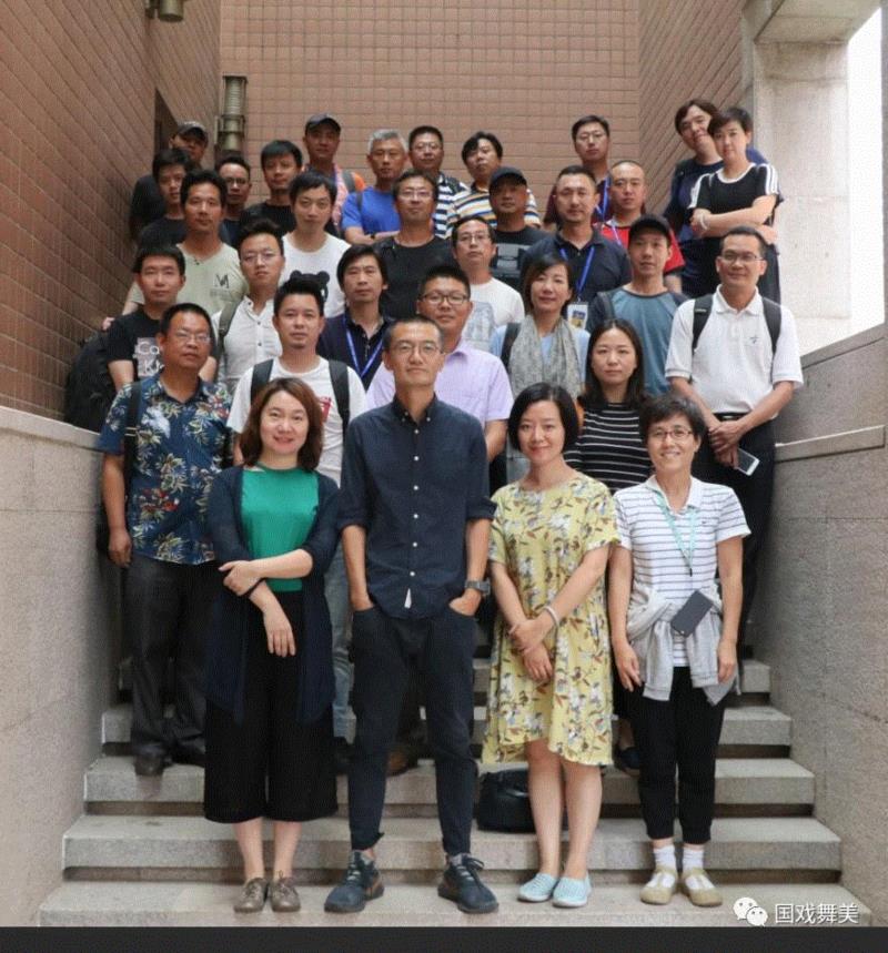 “千人计划”舞美班丨张武谈《舞台形而上学动力分析》,张武,千人计划,舞美,舞台形而上学动力分析,形而上学,戏剧,穹顶,笛卡尔,里面,实体
