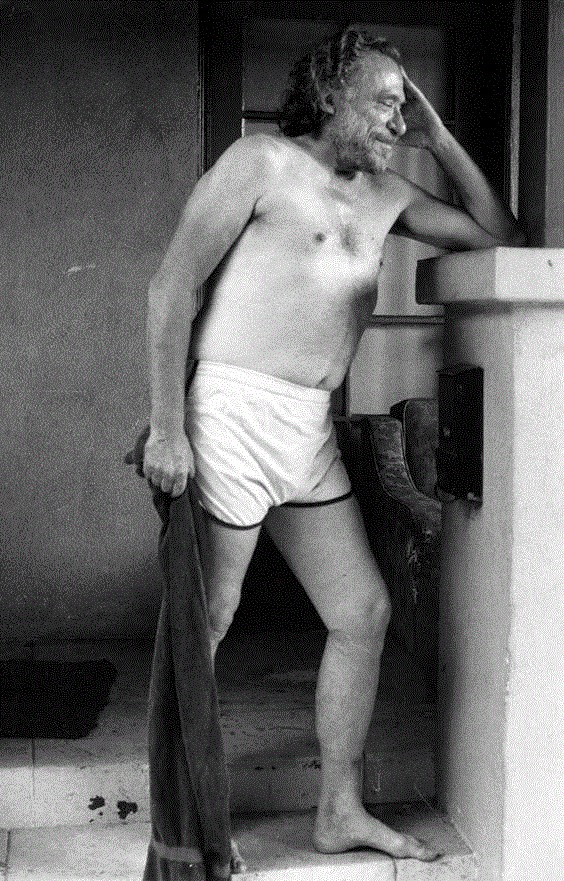 查尔斯·布考斯基,你赤裸的身体，只属于那些爱上了你赤裸灵魂的人,日本,作家,摄影师,毕加索,列侬,代表作,米勒,罗伯特,三岛由纪夫,安妮