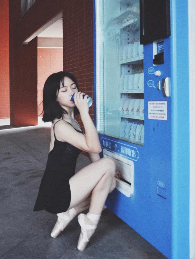 有人@你丨关于舞蹈，他们用镜头定格了最美的瞬间,舞蹈,瞬间,舞者,刘莹珊,汤亮,阿冬,芭蕾,邓博遥,前厅,广州