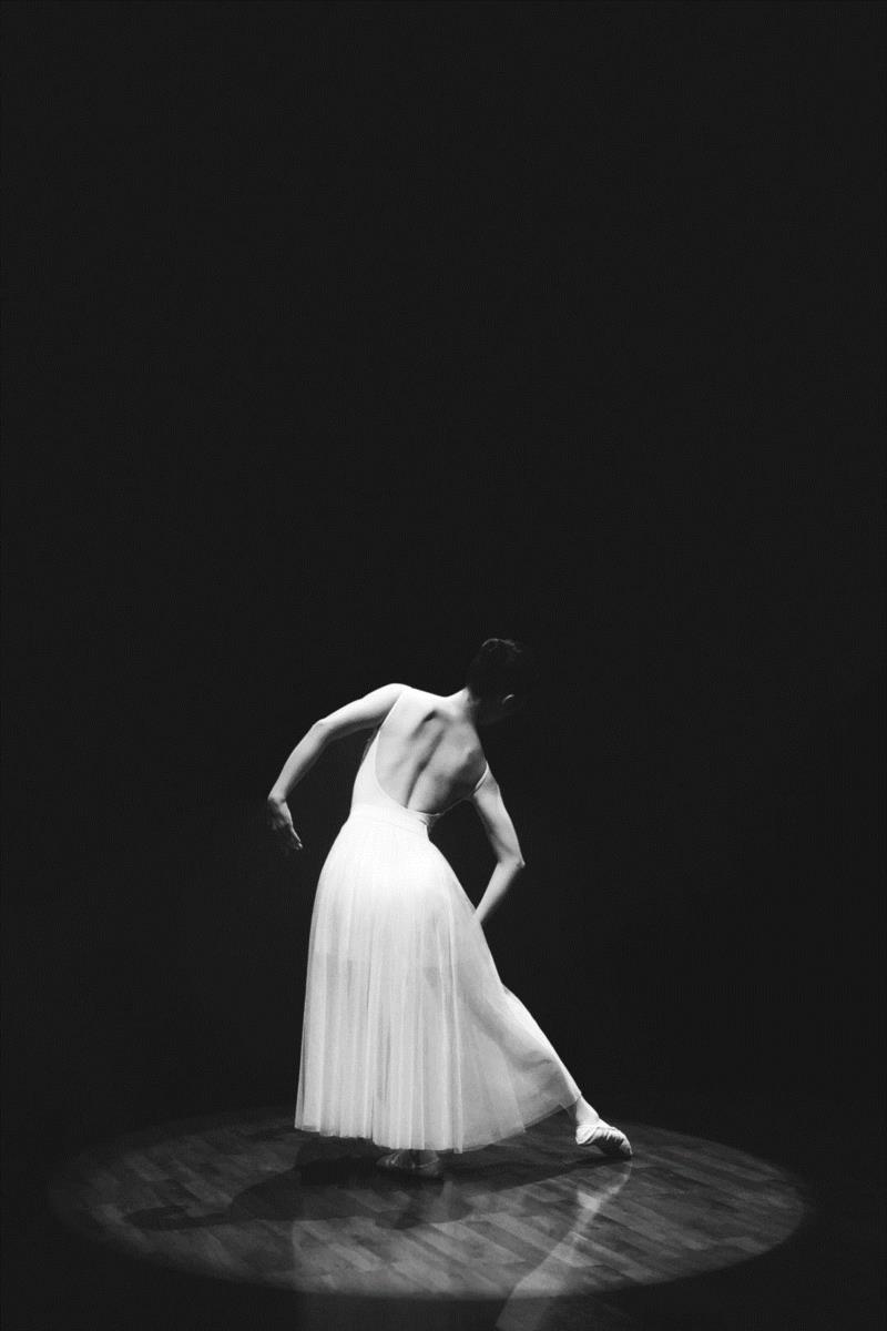 有人@你丨关于舞蹈，他们用镜头定格了最美的瞬间,舞蹈,瞬间,舞者,刘莹珊,汤亮,阿冬,芭蕾,邓博遥,前厅,广州