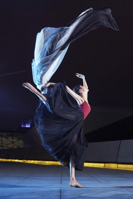 有人@你丨关于舞蹈，他们用镜头定格了最美的瞬间,舞蹈,瞬间,舞者,刘莹珊,汤亮,阿冬,芭蕾,邓博遥,前厅,广州