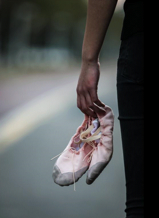 有人@你丨关于舞蹈，他们用镜头定格了最美的瞬间,舞蹈,瞬间,舞者,刘莹珊,汤亮,阿冬,芭蕾,邓博遥,前厅,广州