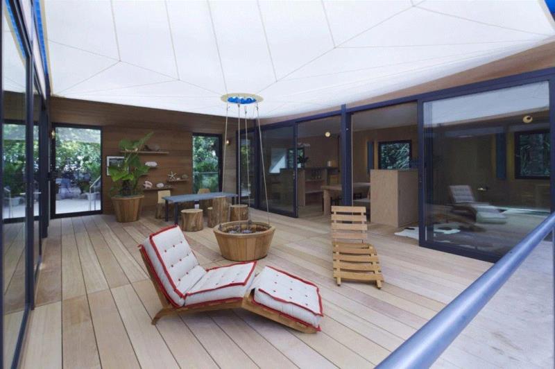 柯布西耶女合伙人设计的小别墅, 80年后被LV造出来了,别墅,柯布西耶,女合伙人,佩里安,家具,夏洛特,房子,设计师,日本,海滨别墅