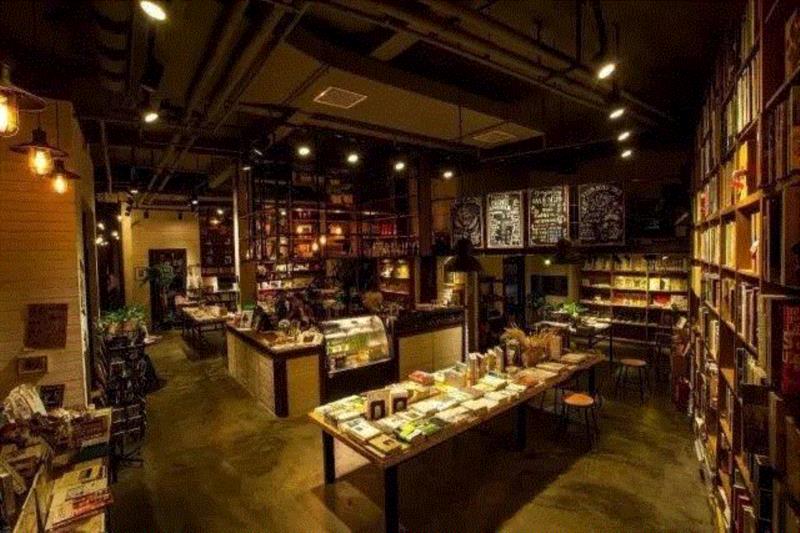 视觉书屋创意天地店,甄选大师经典画作， 法国首相基佐亲自为你解读艺术的故事,基佐,法国,首相,卡拉瓦乔,意大利,壁画,油画,罗马,圣母,拉斐尔