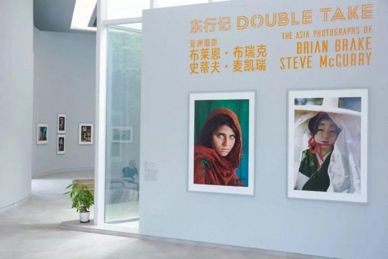 展览现场 ? SCoP,【SCoP | 照片故事】布莱恩·布瑞克与史蒂夫·麦凯瑞的时代与风格,布瑞克,SCoP,布莱恩,史蒂夫·麦凯瑞,麦凯瑞,季风,阿富汗,印度,女孩,亚洲